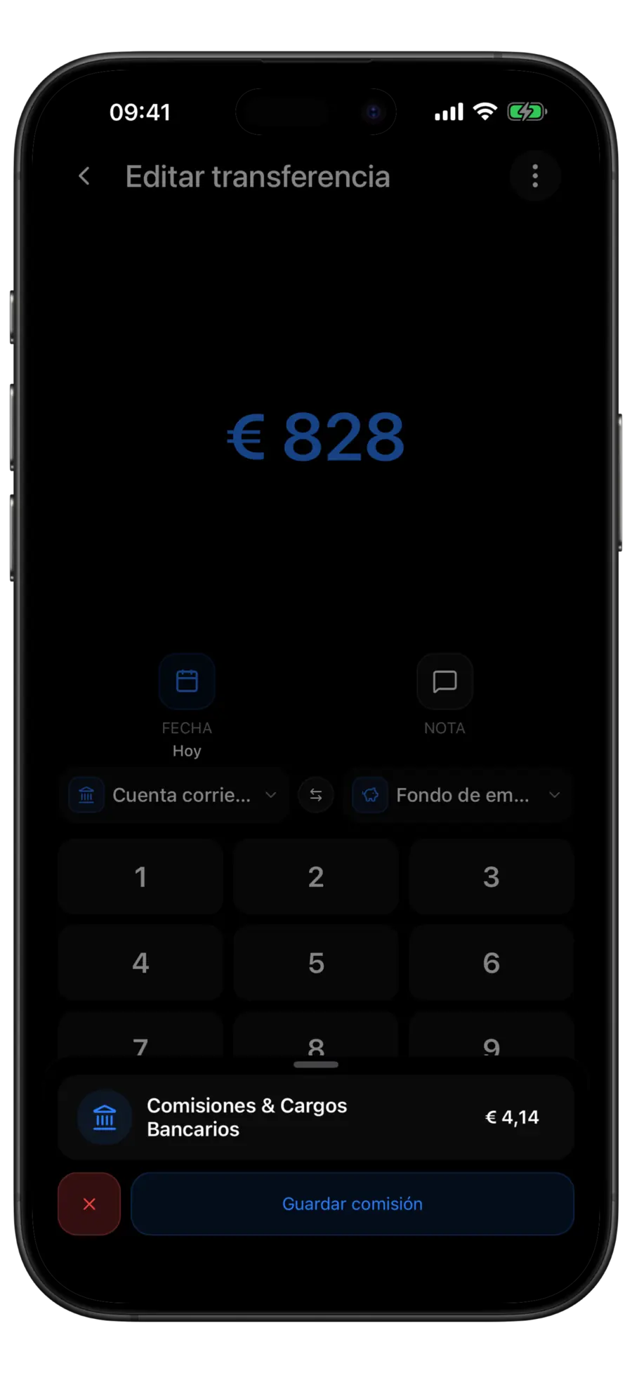 Pantalla Editar transferencia de Budgie para una transferencia de 900 $ de Main Checking a Emergency Savings con una hoja de comisión «Comisiones & Cargos Bancarios» de 4,50 $ y un botón Guardar comisión